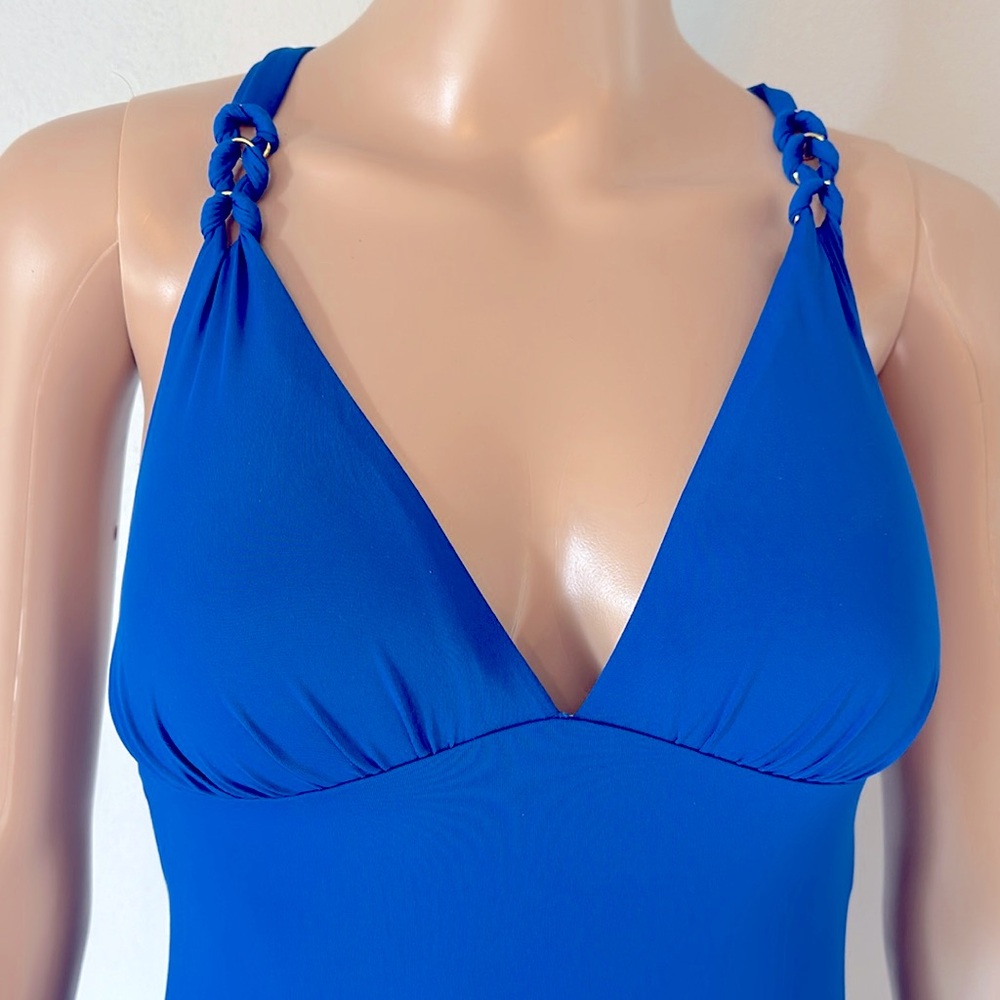 Bleu Rod Beattie Suit